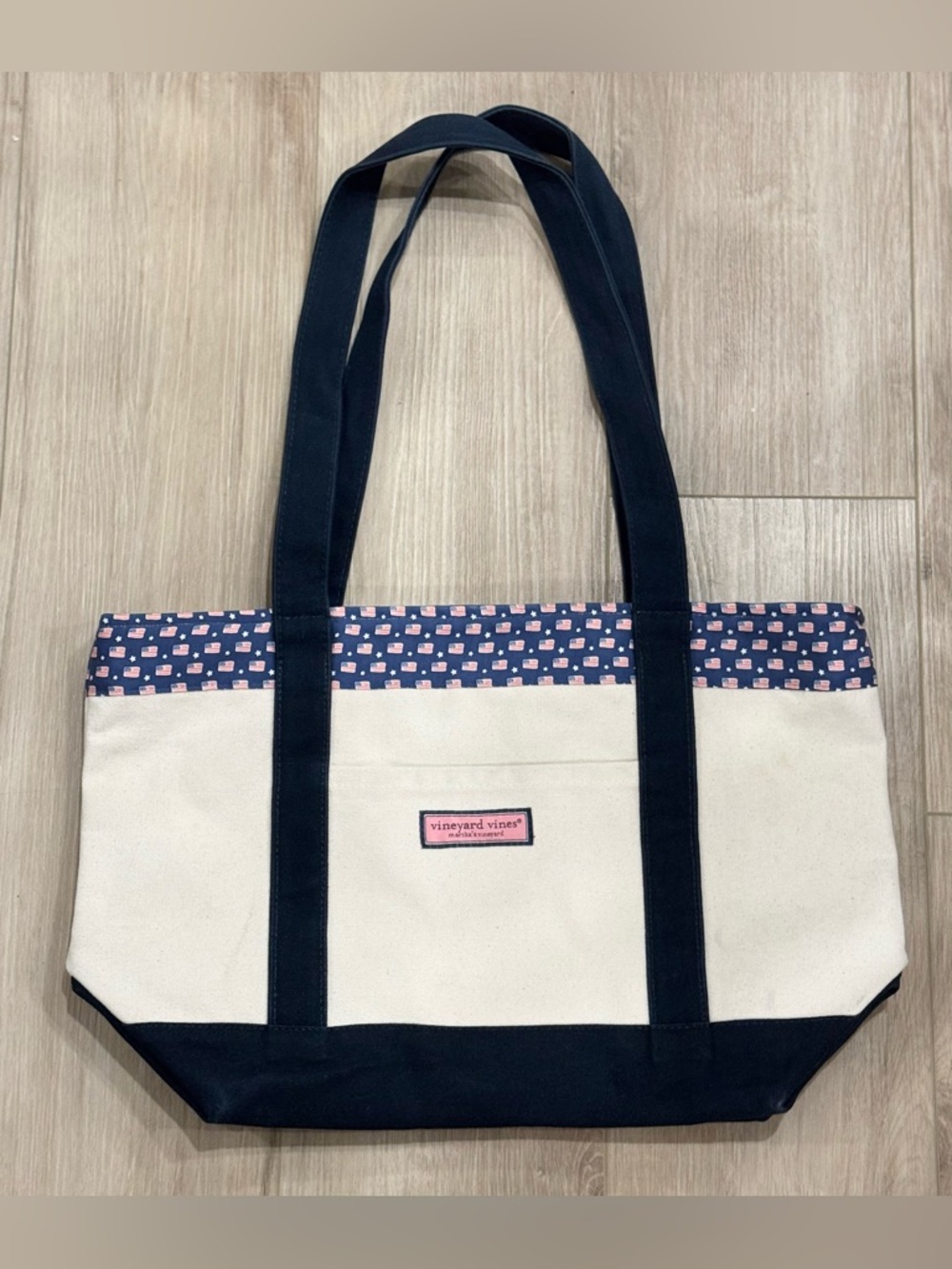 Vineyard Vines Flags & Stars Classic Tote